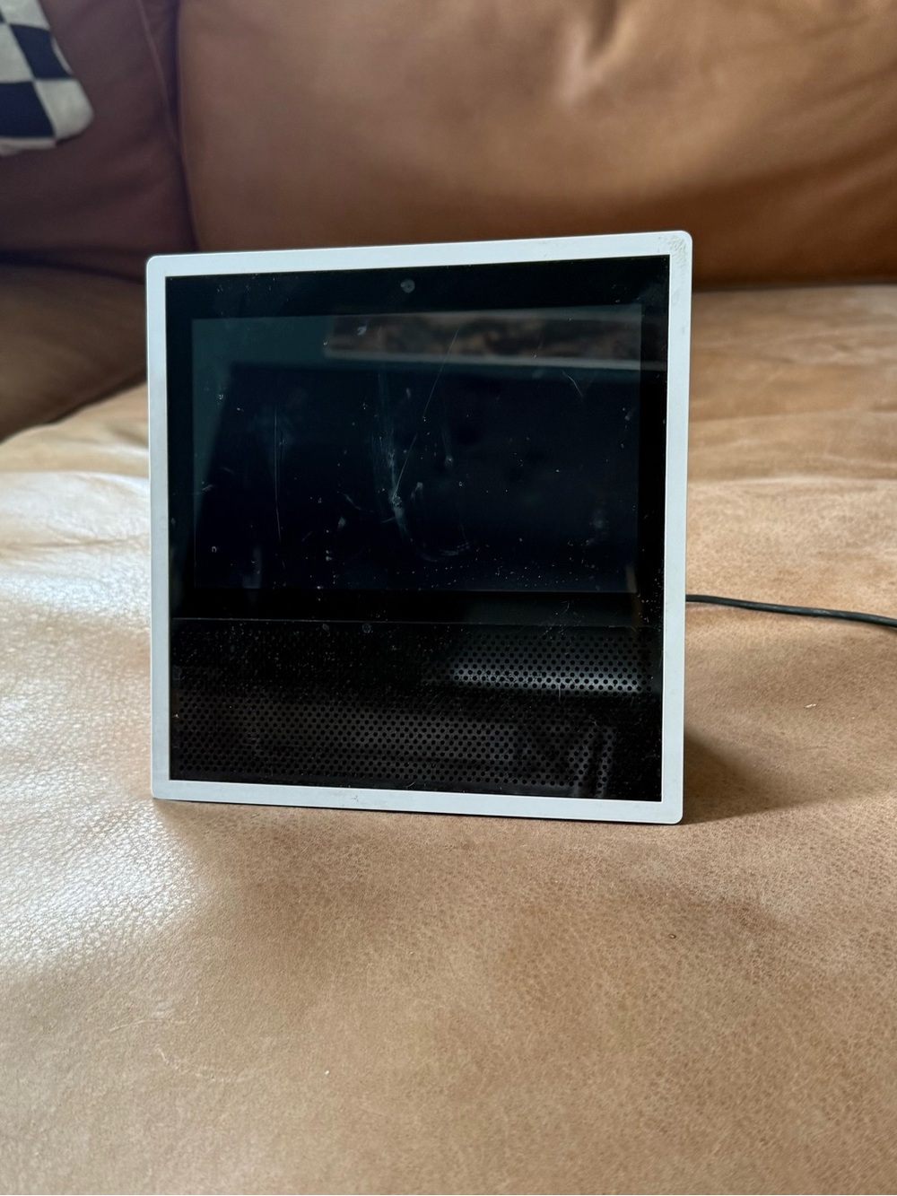 Amazon Echo Show 1st Generation White Built In Camera